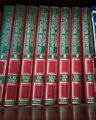 Grande enciclopedia medica peruzzo