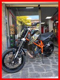 Ktm duke 690 +patente a2+ garanzia+ permute +rate