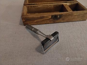 antico strumento da barba