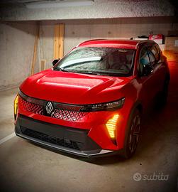 Renault Scenic elettrica  Techno 170 cv 