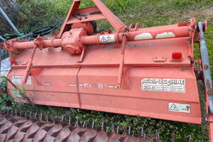 Fresa zappatrice Kuhn