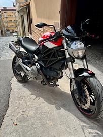 Ducati Monster 696 A2