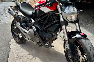 Ducati Monster 696 A2