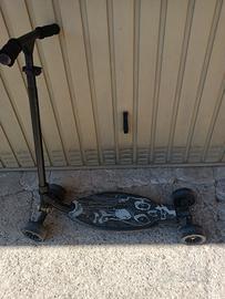 Monopattino 4 ruote