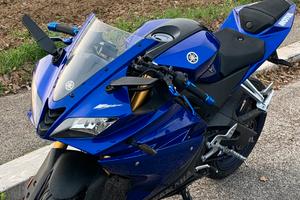 YZF R125 moto