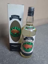 Zubrowka Bison Grass Vodka con filo erba +astuccio
