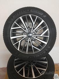 Gomme 225/55 e cerchi in lega da 18 Hyundai