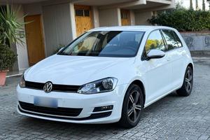 Volkswagen Golf 5p 1.6 tdi trendline 90cv