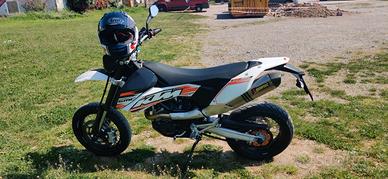 Ktm 690 smc - 2011