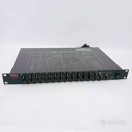 Roland M 120 - line mixer 1 U RACK - 12 ingressi