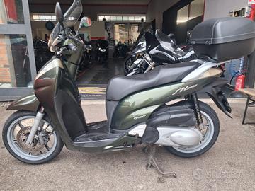 Honda SH 300 i