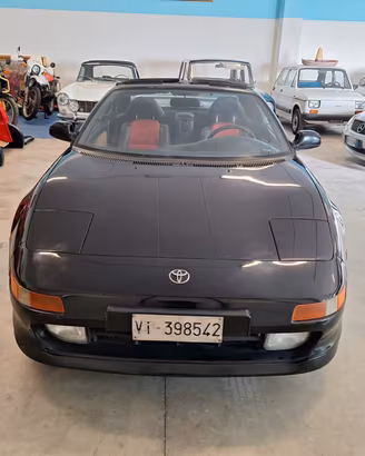 Toyota MR 2