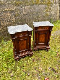 Comodini , coppia . Primi 900.