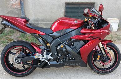 Yamaha r1 2004 