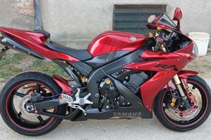Yamaha r1 2004 