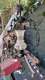 Lampadario vetro e ferro battuto 
