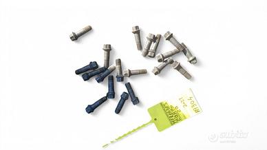 BULLONI PERNI CERCHI AUTO MERCEDES EQA Serie (H243