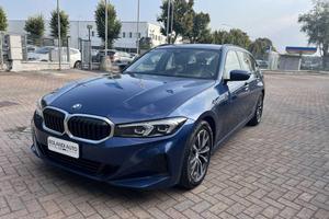 BMW Serie 3 318d Touring mhev 48V auto