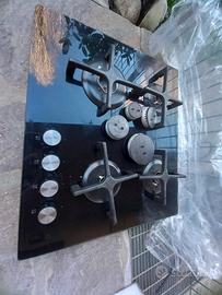 piano cottura gas 4 fuochi vetro 