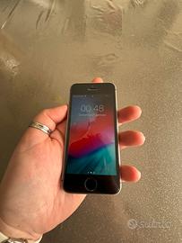 Iphone SE 16gb Grigio Siderale