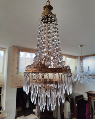 Lampadario in cristallo antico