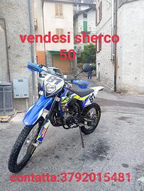 Moto enduro scherco