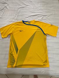 T-shirt Nike
