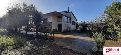 Villa o villino Teano [Cod. rif 3172660VRG]