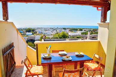 Panoramico APPARTAMENTO con PATIO ESTERNO