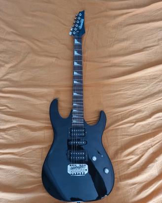 Chitarra elettrica Ibanez e amplificatore