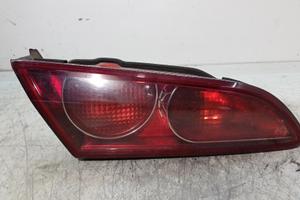 STOP POSTERIORE DESTRO INTEGRATO NEL PORTELLO ALFA