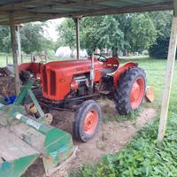 trattore fiat 411r