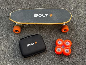 Bolt skateboard elettrico monopattino
