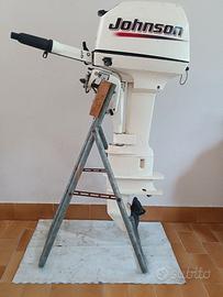Motore fuoribordo Johnson 8 CV