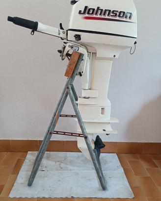 Motore fuoribordo Johnson 8 CV