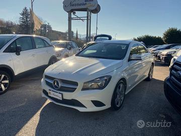 MERCEDES-BENZ CLA 180 d Automatic Business NAVIG