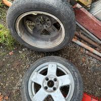 Gomme nuove con cerchio in lega