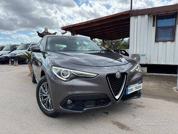 Alfa Romeo Stelvio 2.2 Turbodiesel 180 CV AT8 Q4 E