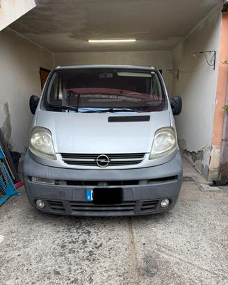 Opel Vivaro 9 posti
