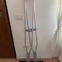 Stampelle grucce sotto ascellari