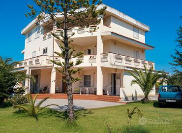 Appartamento in villa vista Mare Pet Friendly