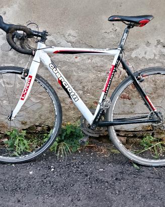 Bici da corsa guerciotti. ciclocross/gravel