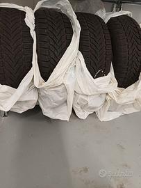 Pneumatici invernali Tiguan