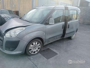 Fiat doblo 2015 2.0 td demolito per ricambi