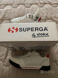 Scarpe antinfortunistiche N 41 Superga nuove.