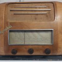 RADIO VINTAGE SUPERLA