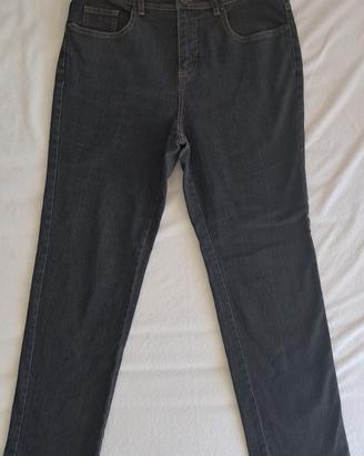 Jeans nero elasticizzato George taglia 46