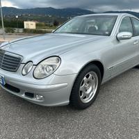 Mercedes E 220 cdi classic
