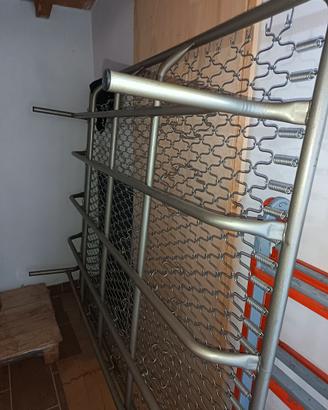 Rete matrimoniale + 2 materassi