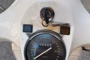 VESPA CON 5453 km